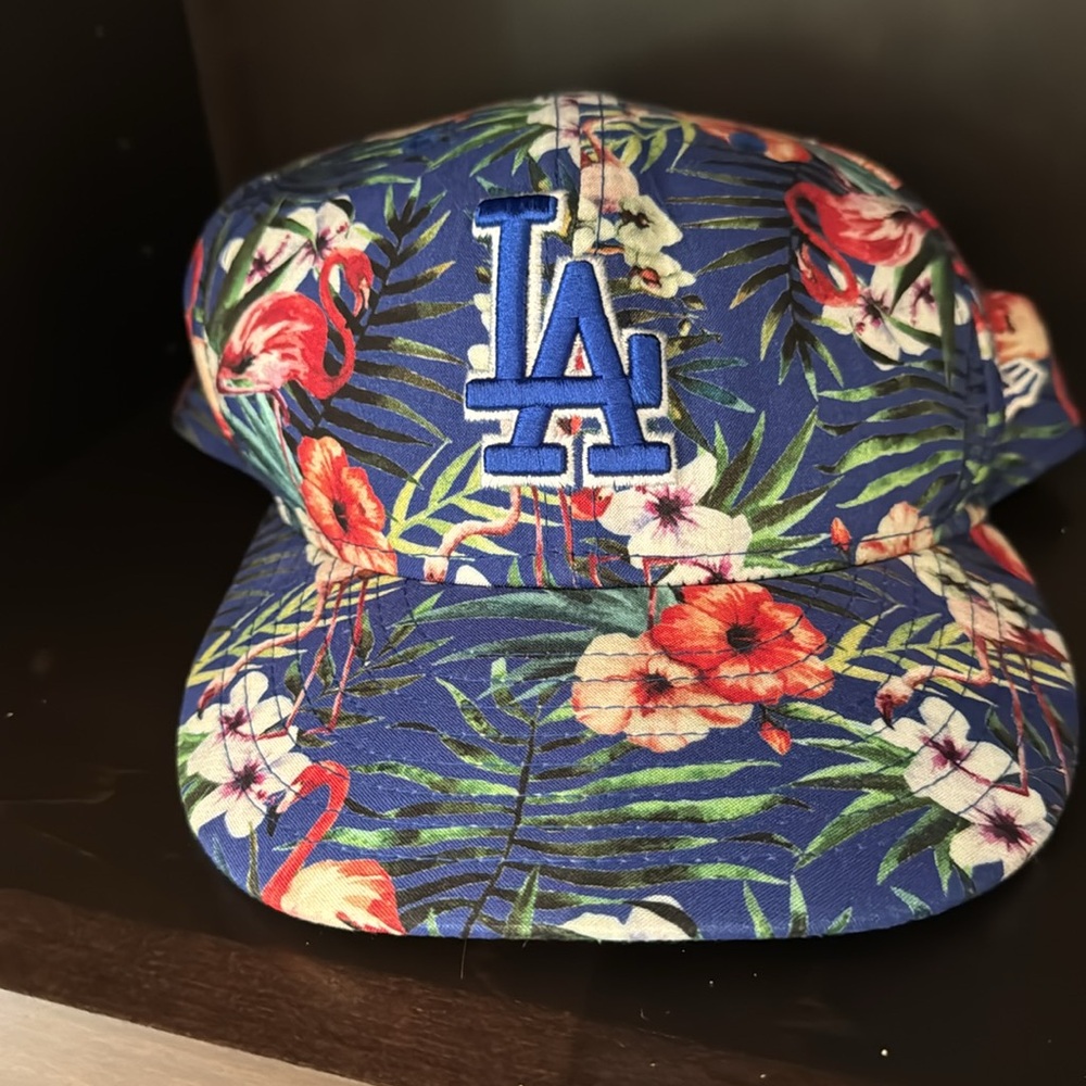 Dodgers floral adjustable snapback hat trucker freeman betts World Series champs